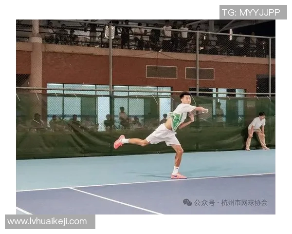 杭州网球队以73分领跑杯赛积分榜展现强劲实力
